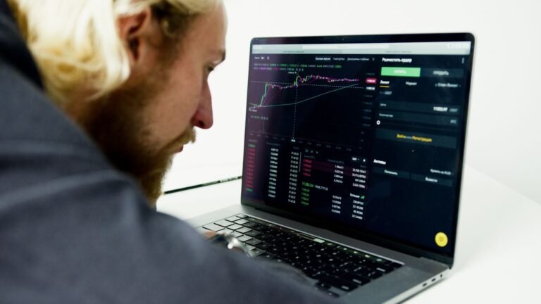 How to Assess Data Analysts